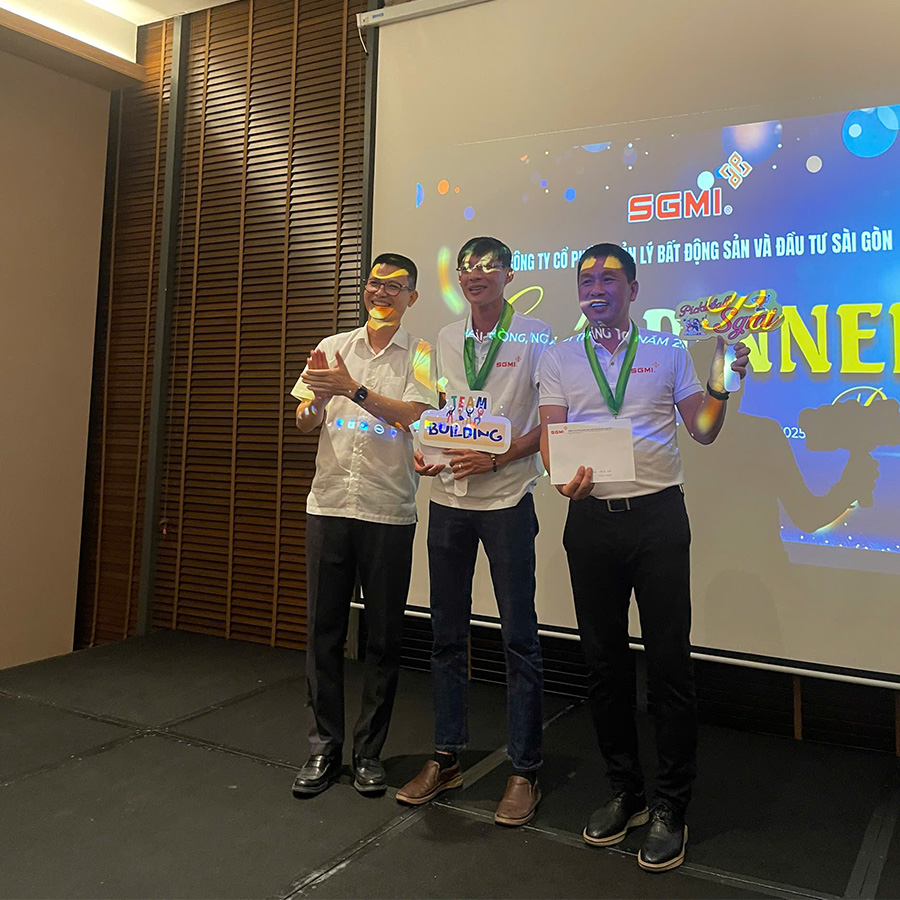 Trao giải nhì sgmi