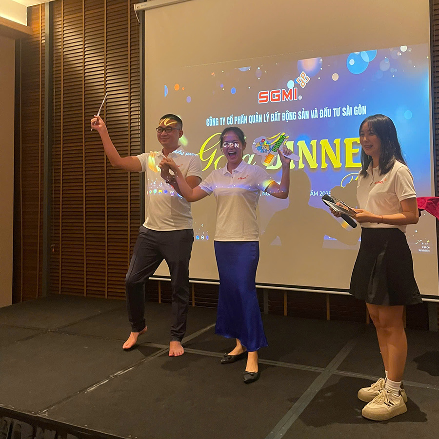 Trao giải nhì đôi nam nữ